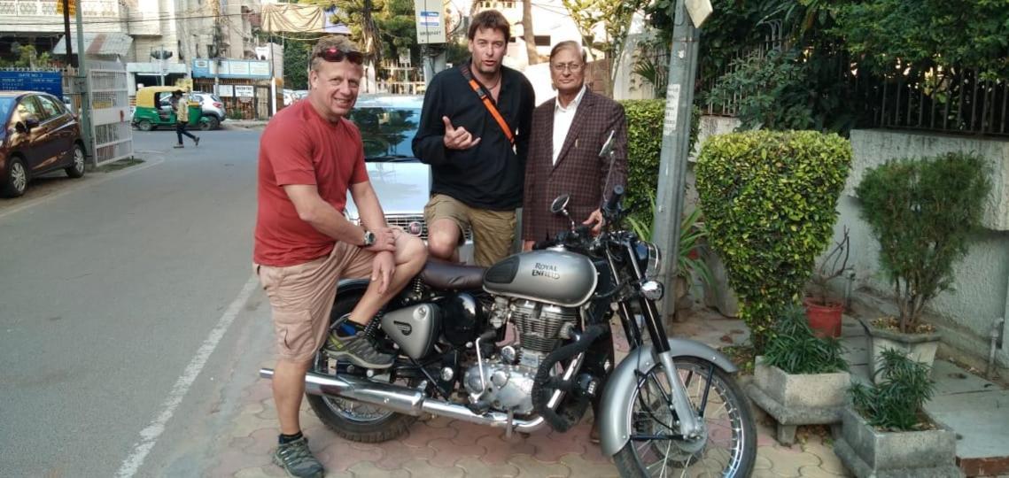 Prakash Kutir B&B Yeni Delhi Dış mekan fotoğraf